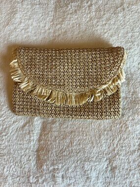 Beachly NWOT Fringe Clutch - Natural